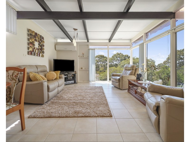 10 Neerim Avenue, Kotara South NSW 2289