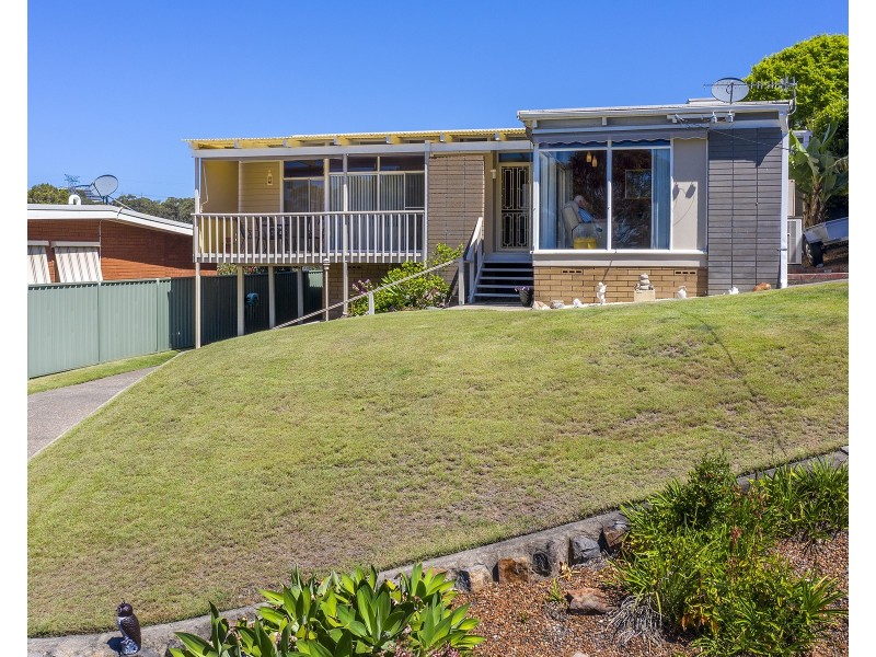 10 Neerim Avenue, Kotara South NSW 2289