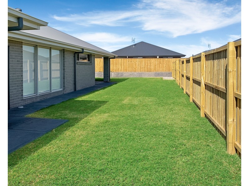 14 Flemming Street, Thornton NSW 2322