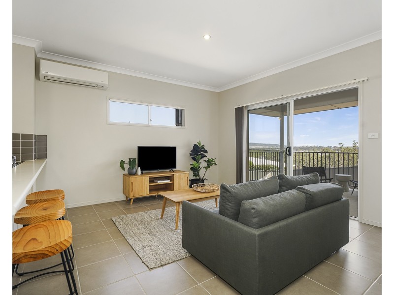 19 Tenyo Street, Cameron Park NSW 2285