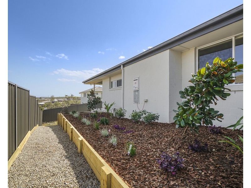 19 Tenyo Street, Cameron Park NSW 2285