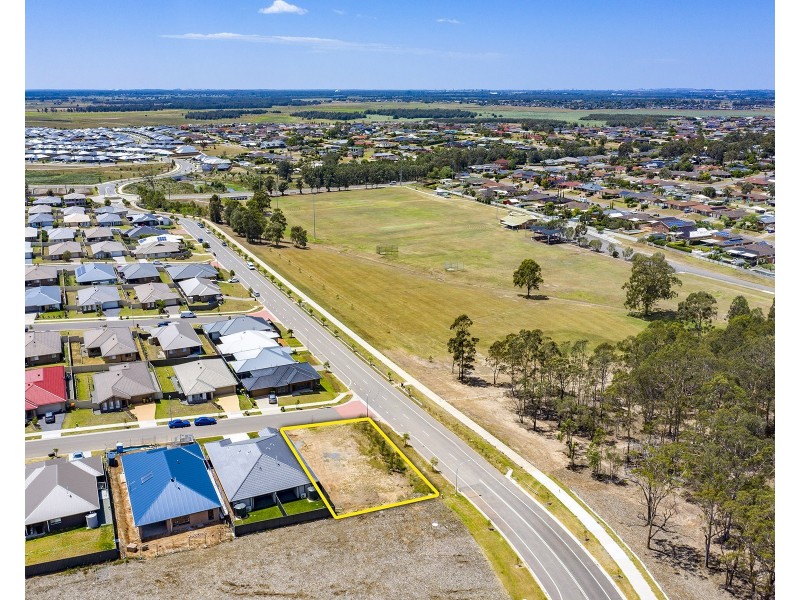 1 Lancaster Street, Thornton NSW 2322