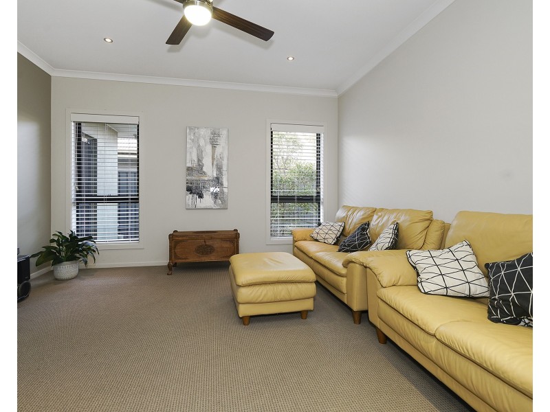 4 Munmora Avenue, Fern Bay NSW 2295