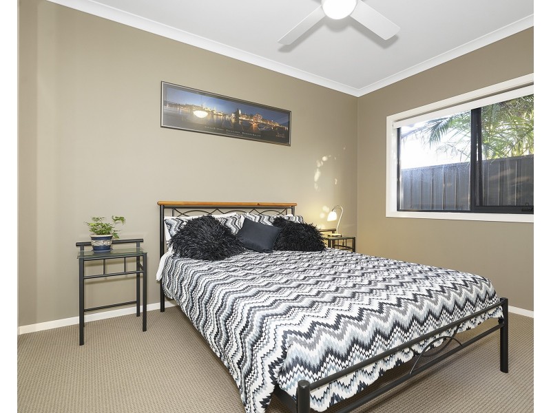 4 Munmora Avenue, Fern Bay NSW 2295