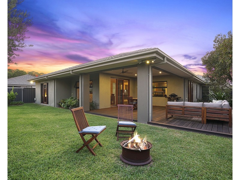 4 Munmora Avenue, Fern Bay NSW 2295