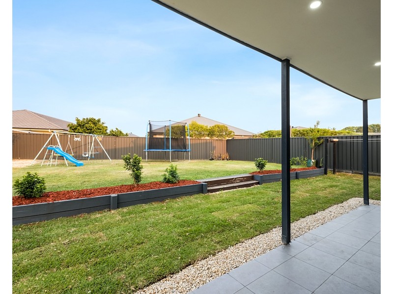 61 Dune Drive, Fern Bay NSW 2295