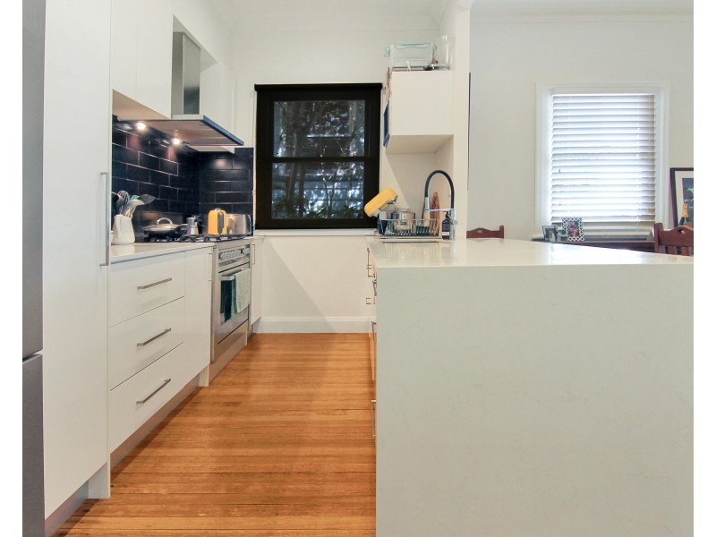 33 Bulkara Street, Adamstown Heights NSW 2289