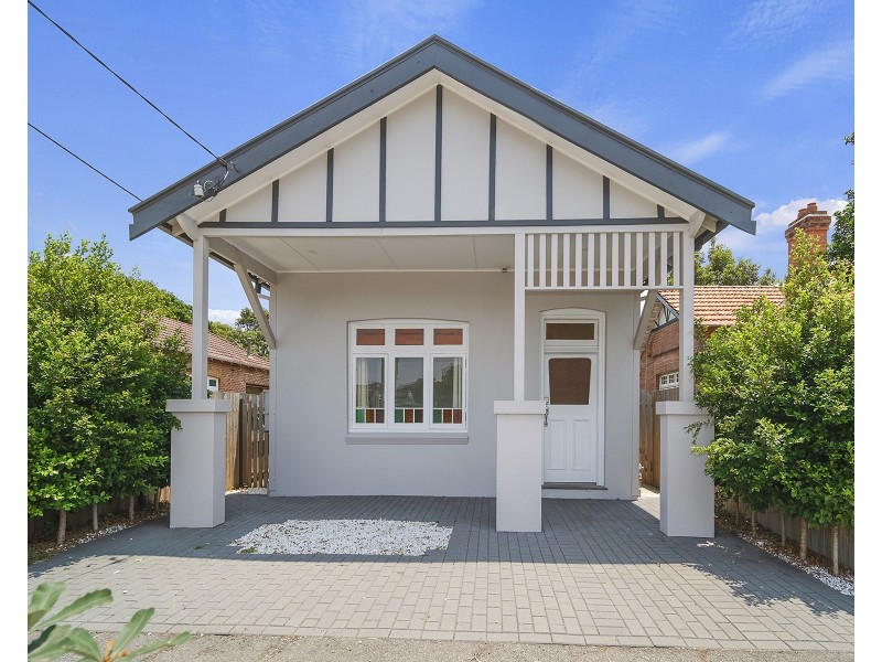 114 Bruce Street, Cooks Hill NSW 2300