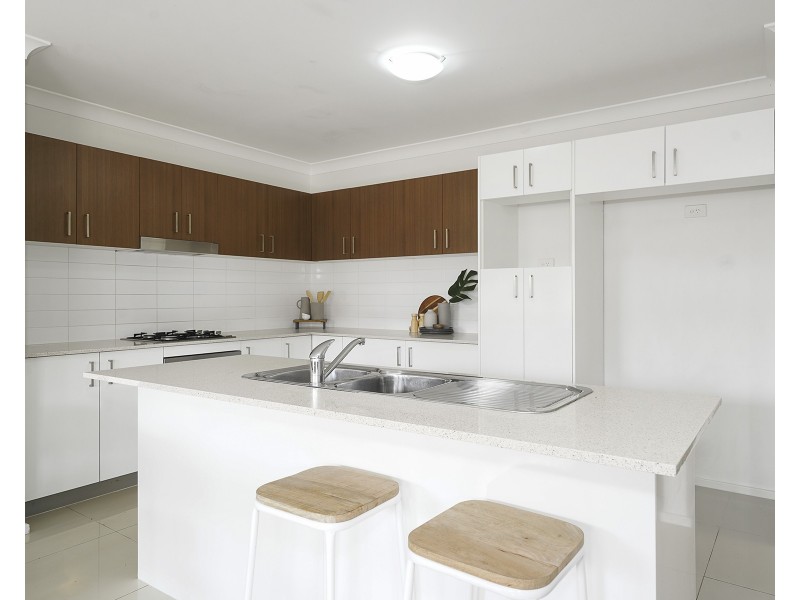 22 Crestview Street, Fletcher NSW 2287