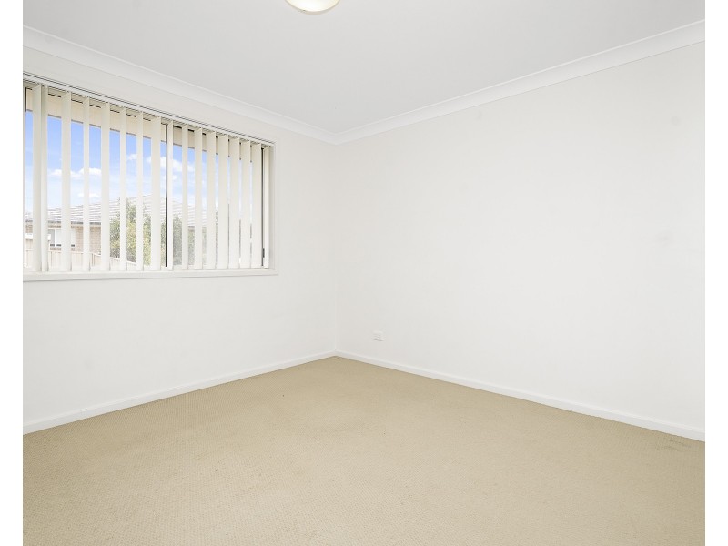 22 Crestview Street, Fletcher NSW 2287