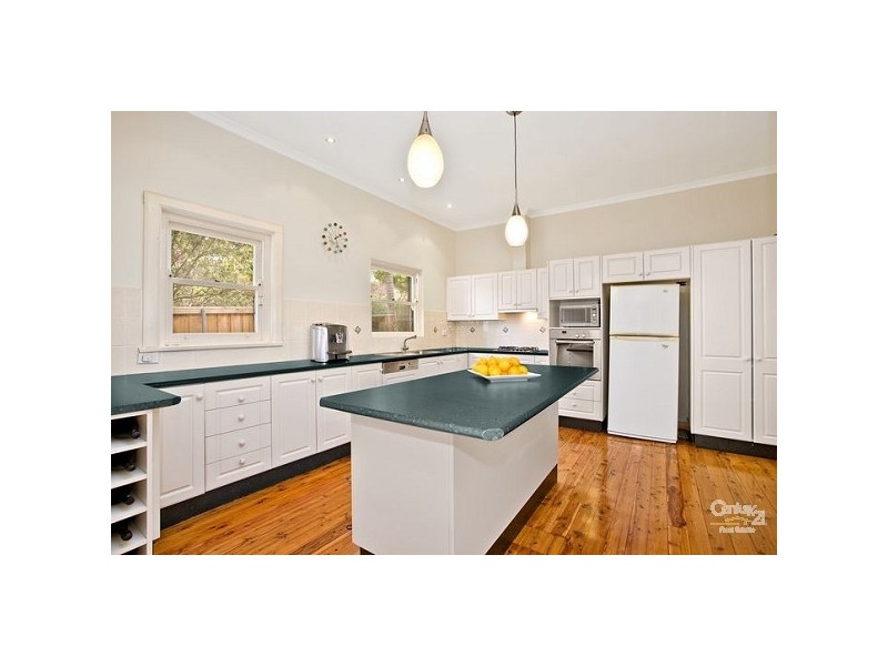 20 Blaxland Street, Hunters Hill NSW 2110