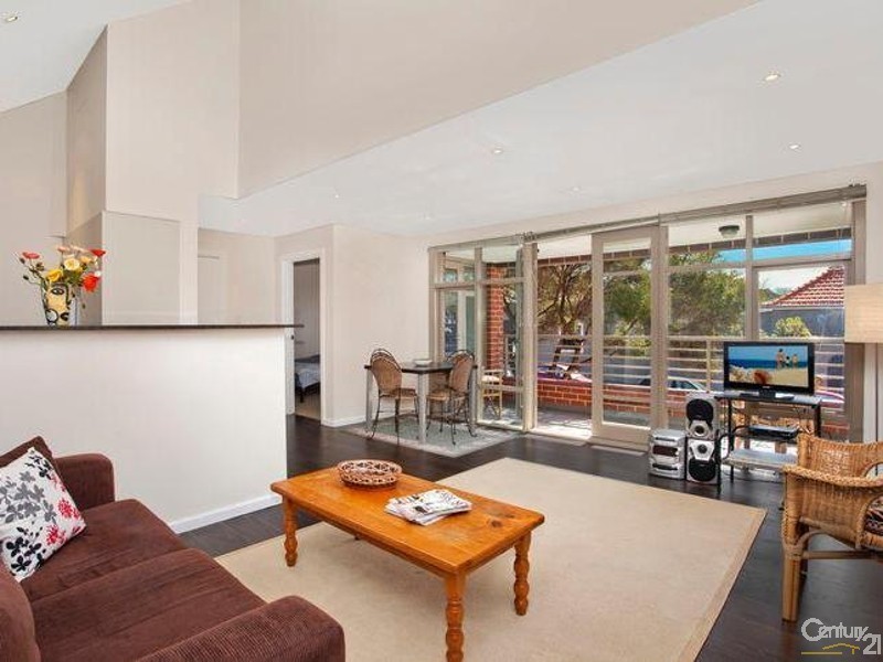 2/88 Percival Road, Stanmore NSW 2048