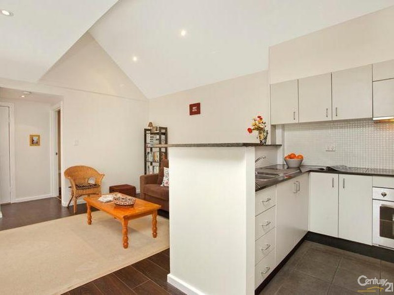 2/88 Percival Road, Stanmore NSW 2048