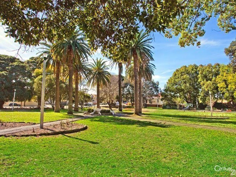 2/88 Percival Road, Stanmore NSW 2048