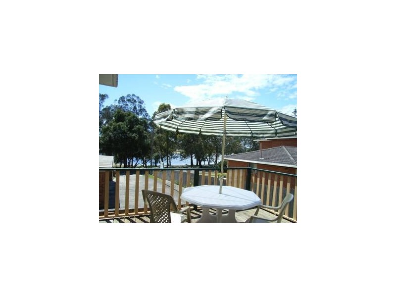 1/1632 Ocean Drive Lake Cathie, Lake Cathie NSW 2445
