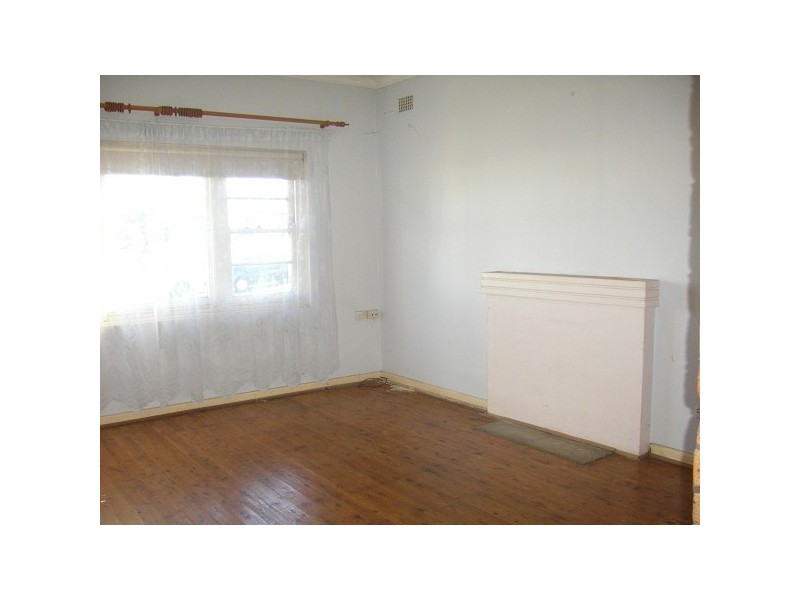 184 Boundary Rd, Peakhurst NSW 2210