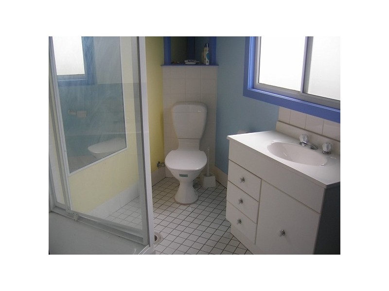 6 Minnie St, Belmore NSW 2192