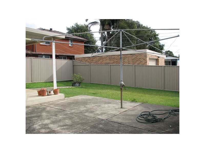 23 Arnold Street, Peakhurst NSW 2210