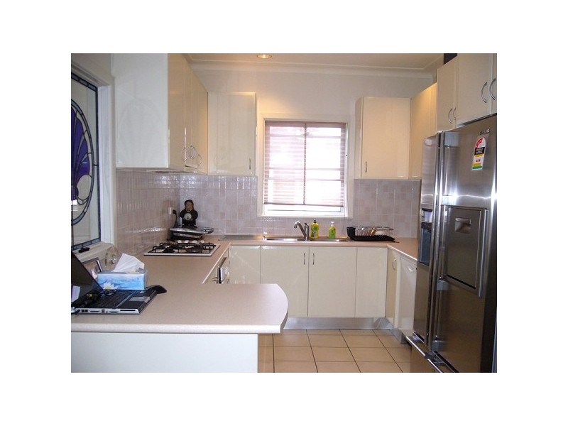 4 Georges Crescent, Roselands NSW 2196