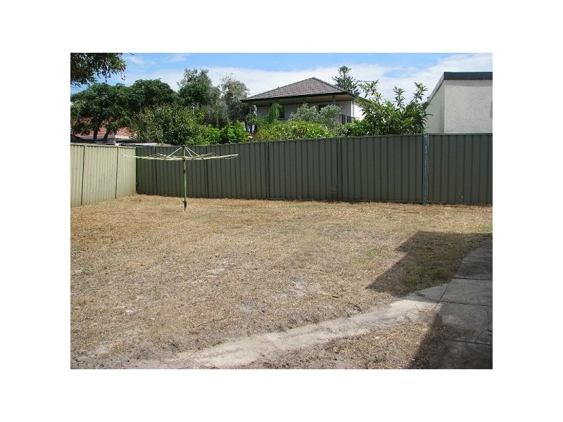 2 Zealander  St, Sandringham NSW 2219