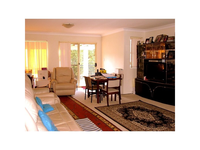 18/32-34 Wolli Creek Rd, Banksia NSW 2216