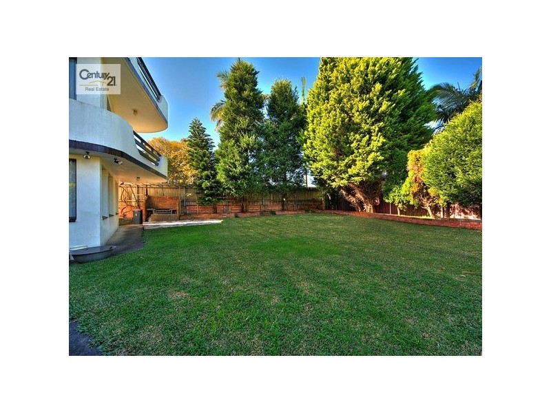 17A Waterview St, Carlton NSW 2218