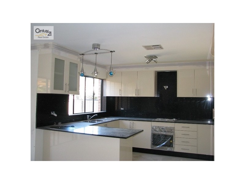 3 Baumans Rd, Riverwood NSW 2210