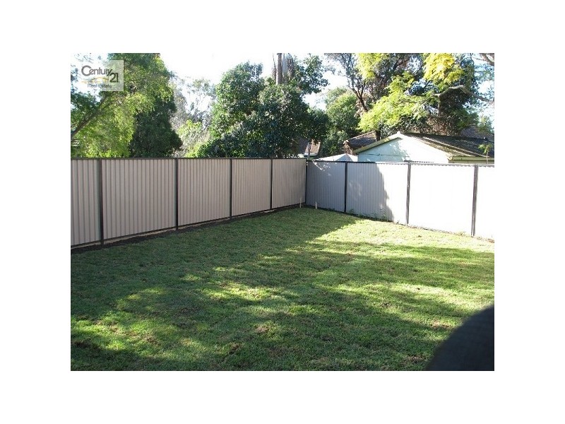 3 Baumans Rd, Riverwood NSW 2210