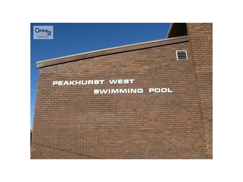 24 Ogilvy St, Peakhurst NSW 2210