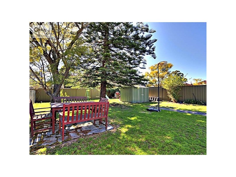 6 Anderson Rd, Mortdale NSW 2223