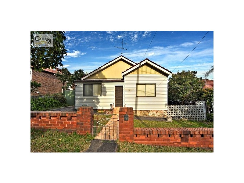5 Newman  St, Mortdale NSW 2223