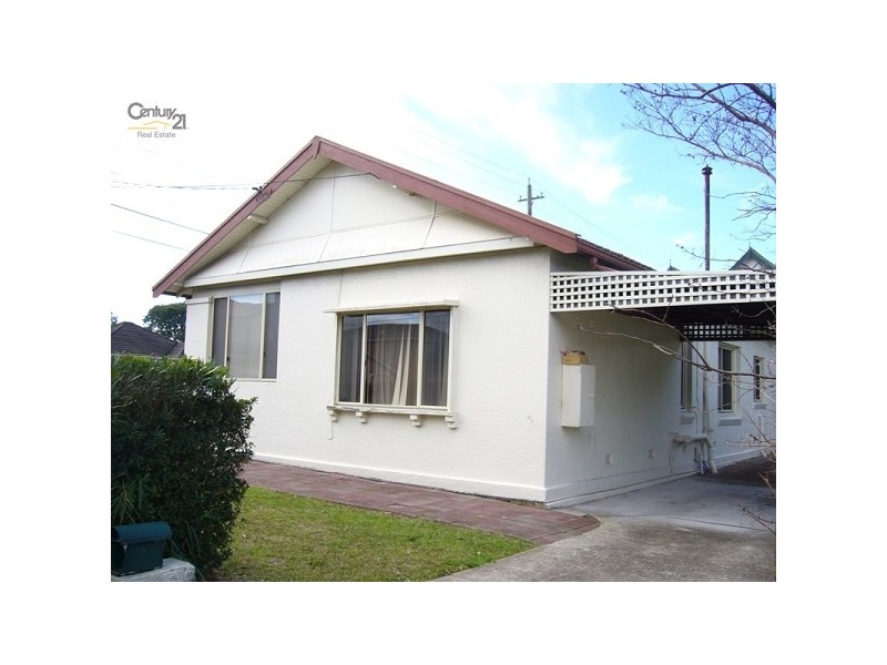 40 Warraba St, Hurstville NSW 2220