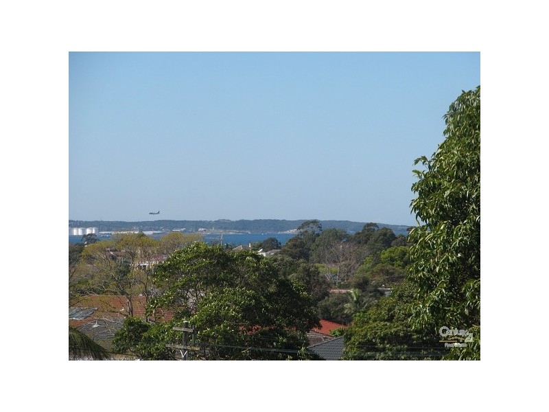 10/82 Cronulla St, Carlton NSW 2218