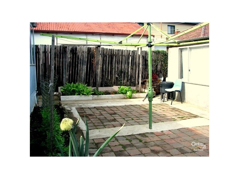 214 Carrington Ave, Hurstville NSW 2220