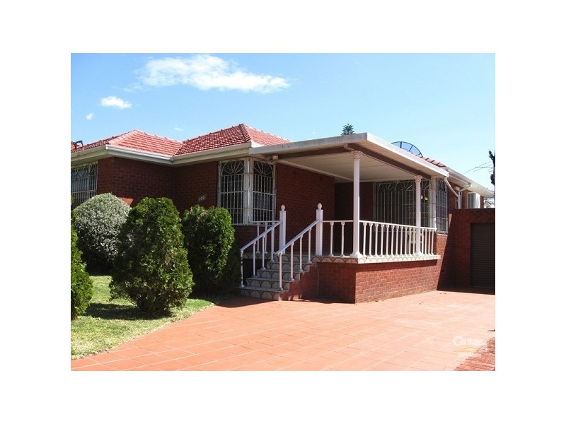 100 Glenfarne St, Bexley NSW 2207