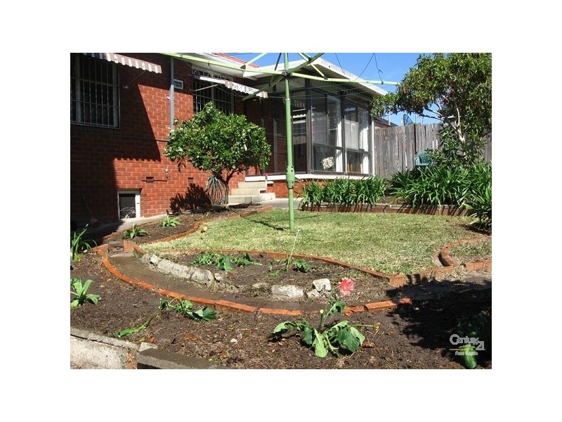 100 Glenfarne St, Bexley NSW 2207