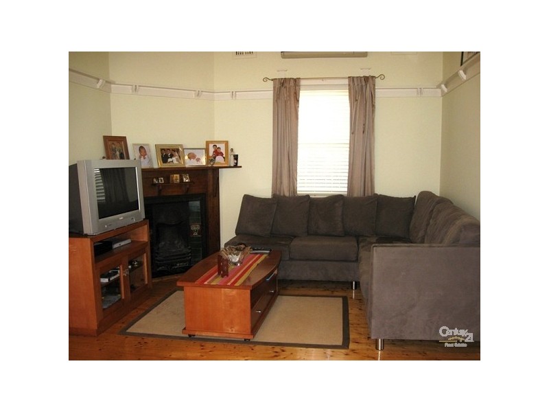 44 Glenfarne St, Bexley NSW 2207