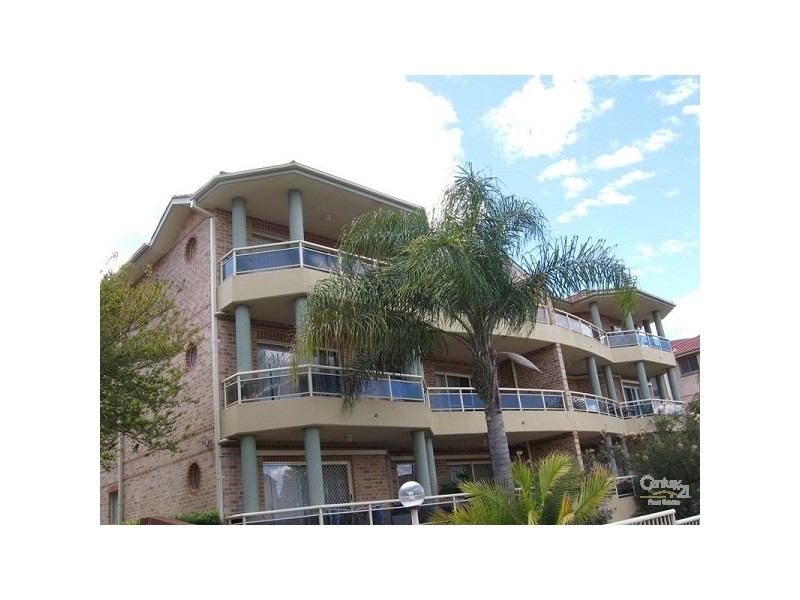 13a/12-16 West St, Hurstville NSW 2220