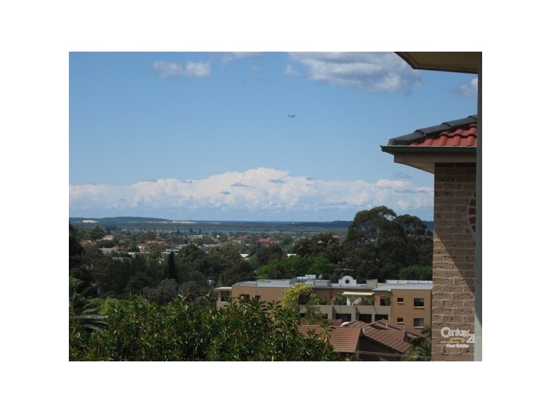 13a/12-16 West St, Hurstville NSW 2220