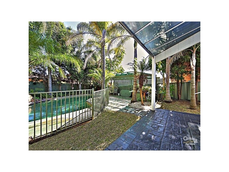 31 Edith St, Hurstville NSW 2220