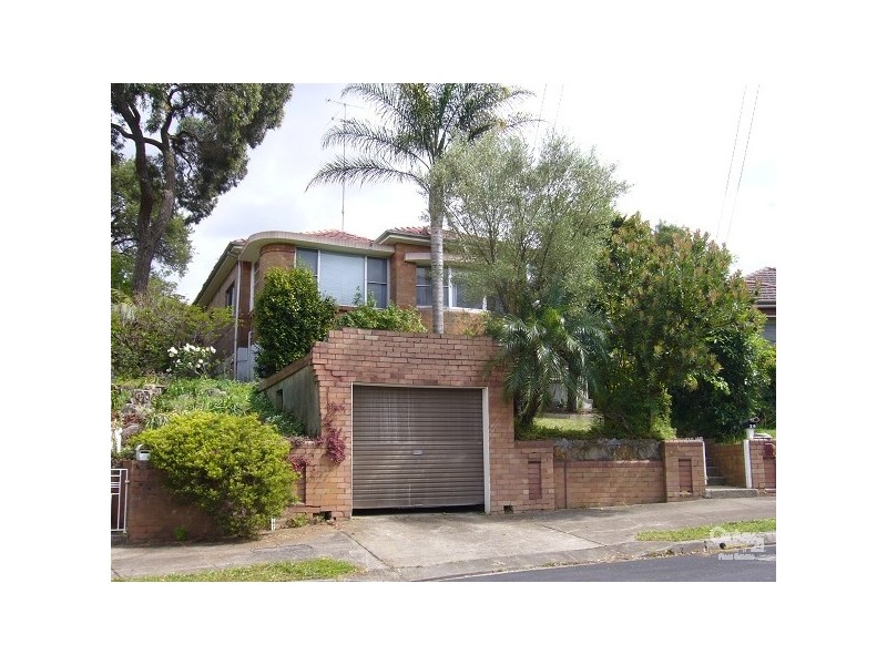 30 Rosebank Cres, Hurstville NSW 2220