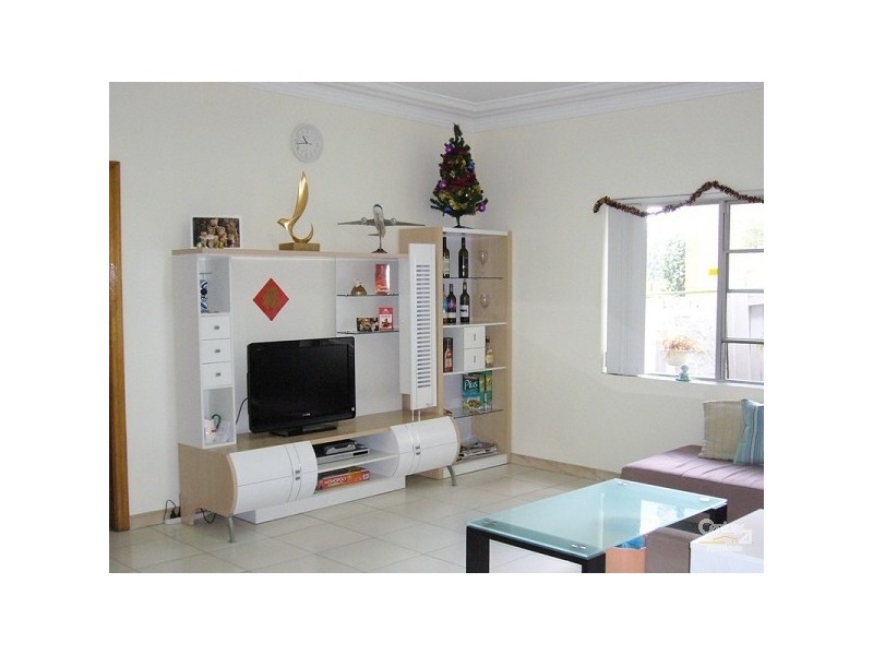 30 Rosebank Cres, Hurstville NSW 2220