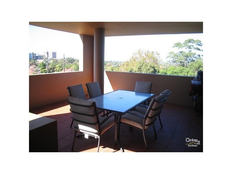 35/2-8 Bridge St, Hurstville NSW 2220