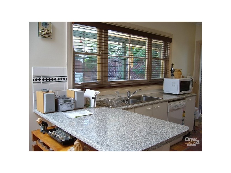 11 Smiths Ave, Hurstville NSW 2220