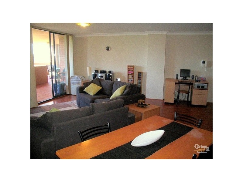 35/2-8 Bridge St, Hurstville NSW 2220