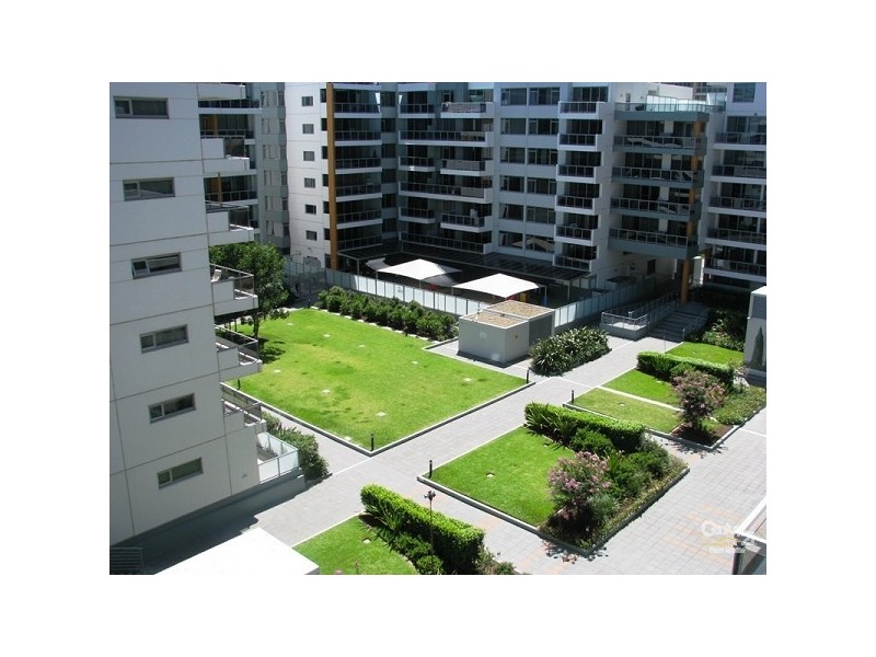 946/4 Lachlan St, Waterloo NSW 2017