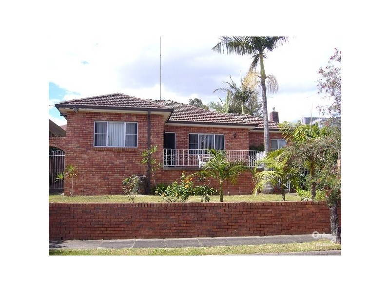 17 Rosebank Cr, Hurstville NSW 2220