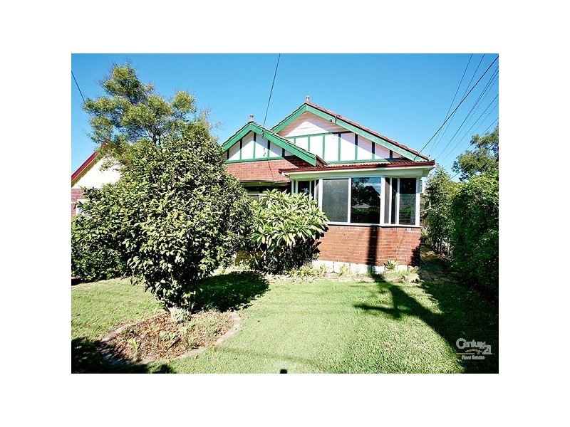 31 Park Rd, Carlton NSW 2218