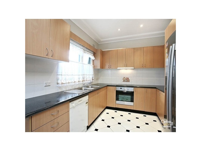 45 Greenacre Rd, South Hurstville NSW 2221