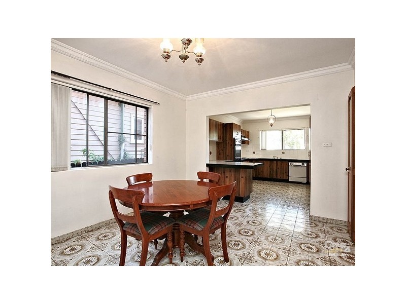 123 Carrington Ave, Hurstville NSW 2220